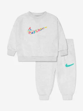 Nike Girls NSW Primary Play Crew Tracksuit in Grey