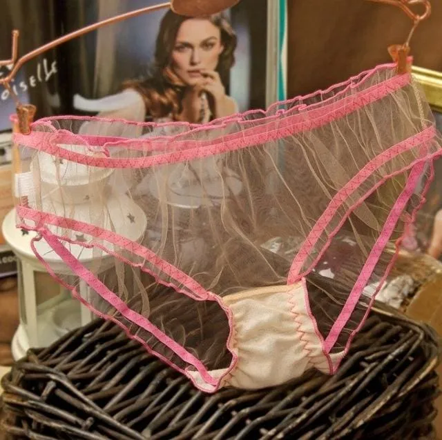 Sexy Lace Thongs Ultra-thin mesh Transparent lingerie Panties