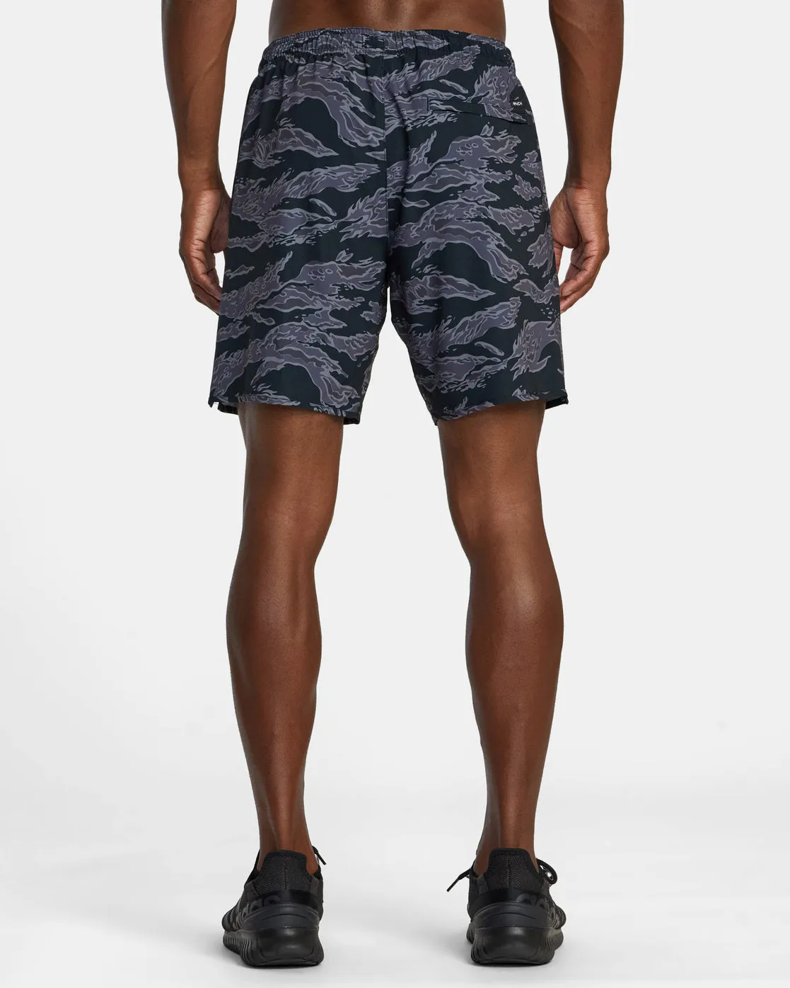 Yogger Stretch 17" Athletic Shorts - Black Tiger Camo