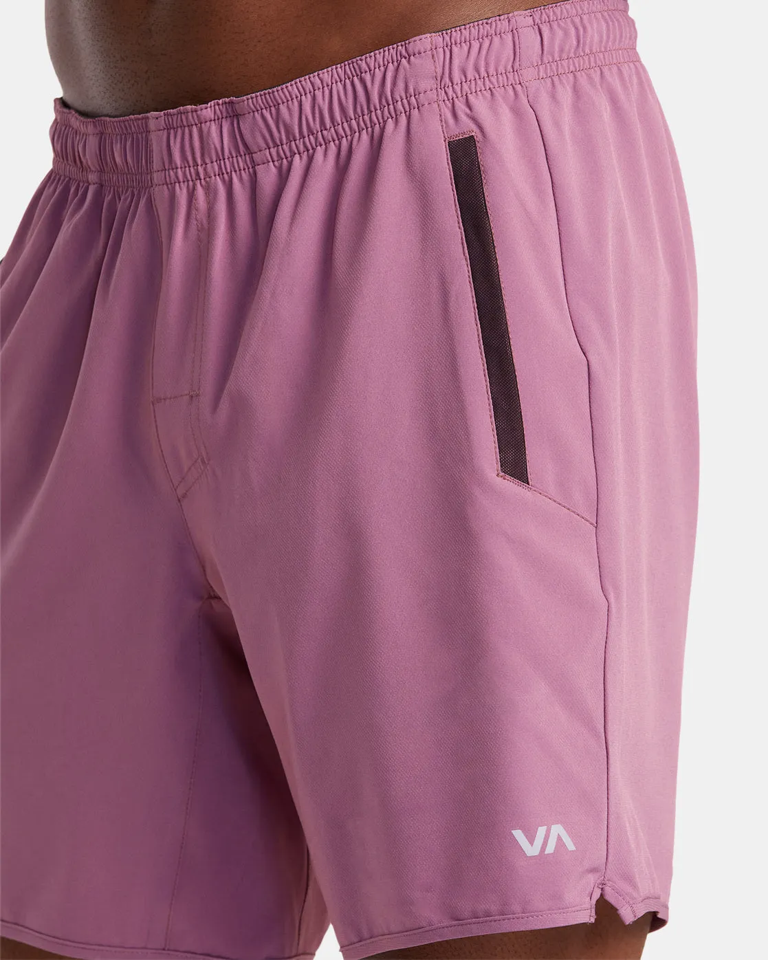 Yogger Stretch 17" Athletic Shorts - Rose Shadow